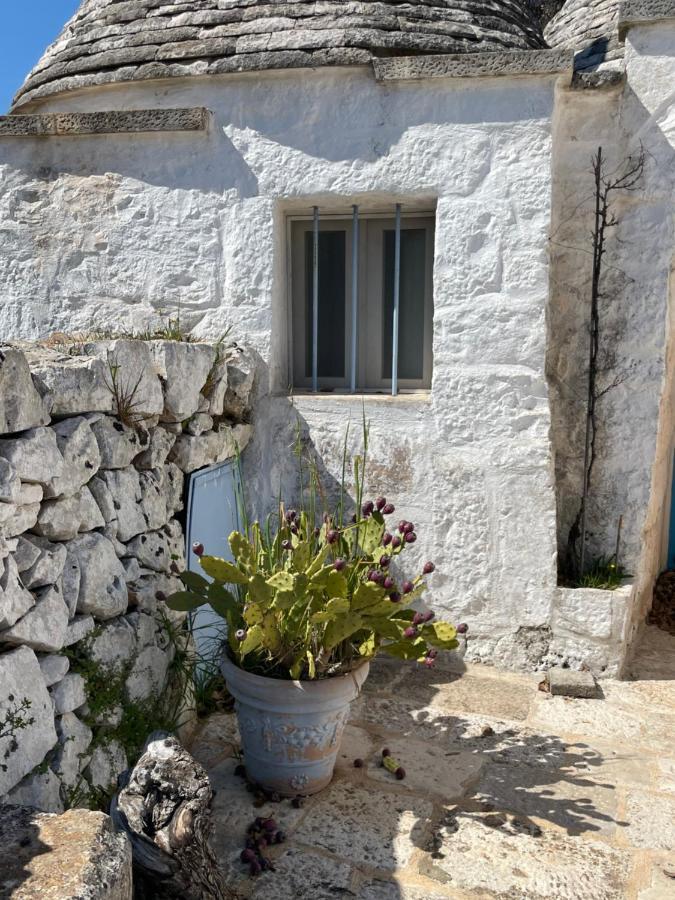 Trulli Mancinella Villa Locorotondo Exterior photo